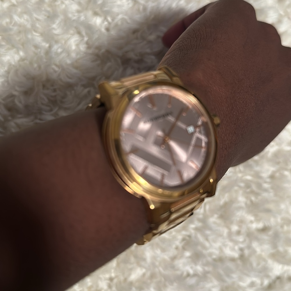 BURBERRY WATCH W/ GOLD TONE BRACELET